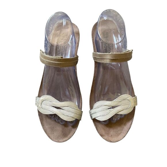 Naot Sandals Slide Strappy Wedge 10 EU 41 Gold Leather Adjustable Comfort Summer - Picture 2 of 9